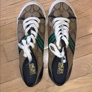 Never worn Coach shoes